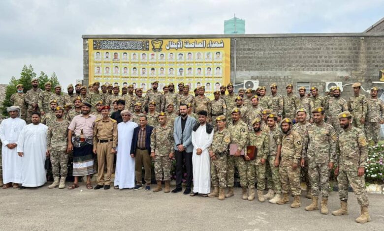 الشيخ راجح باكريت يقدم دعم مالي بقيمة 10 ملايين للمركز الطبي لقوات العاصفة