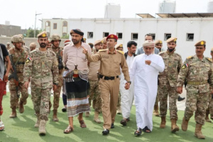 باكريت والجفري يزوران اللواء الأول حماية رئاسية ( قوات العاصفة)